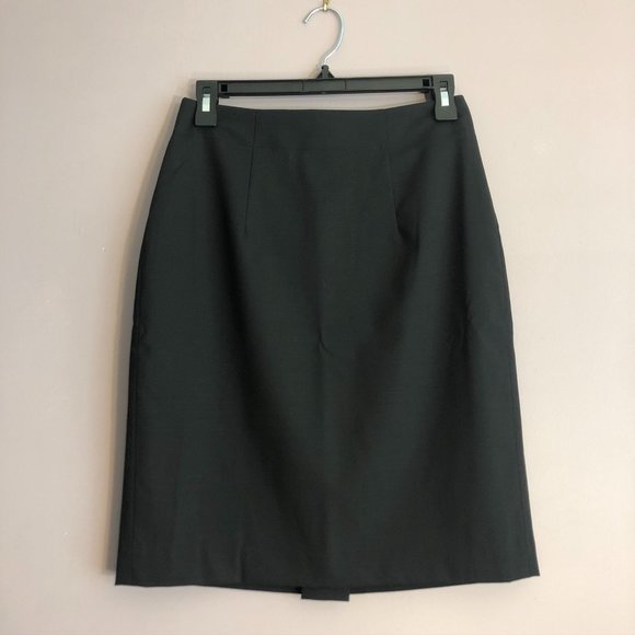 Banana Republic Mini Skirt Black 2 NWT - Picture 1 of 5
